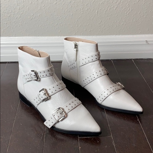 seraphim pointy toe booties